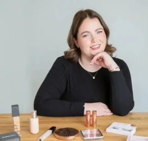 emma-victoria-with-makeup-smiling